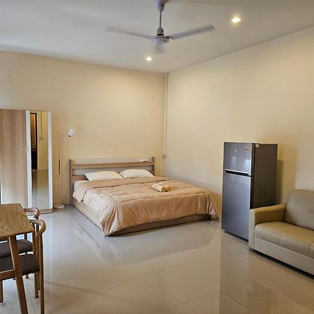 Skypearl Guesthouse & Pub Koh Tao Eksteriør billede