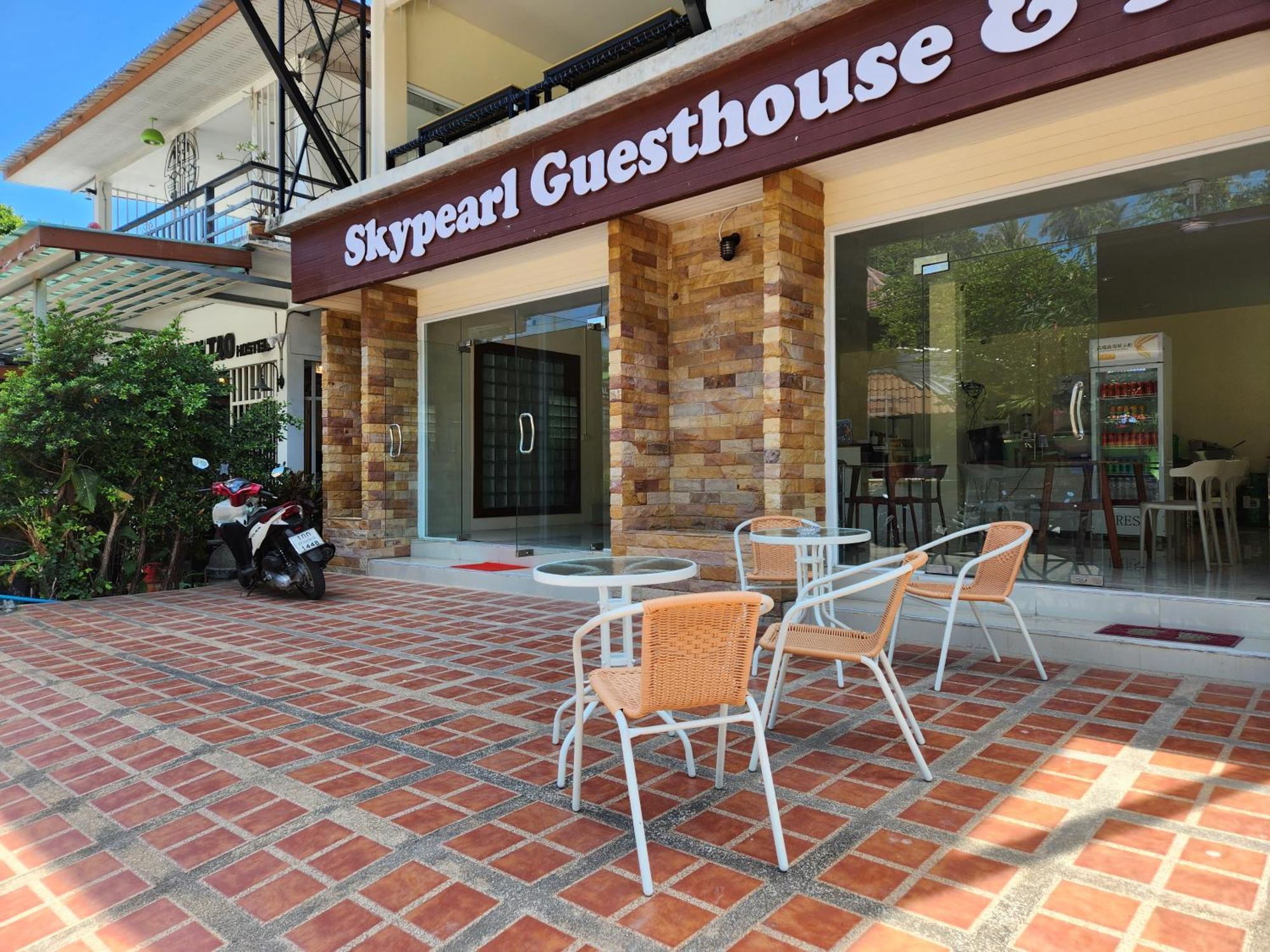 Skypearl Guesthouse & Pub Koh Tao Eksteriør billede